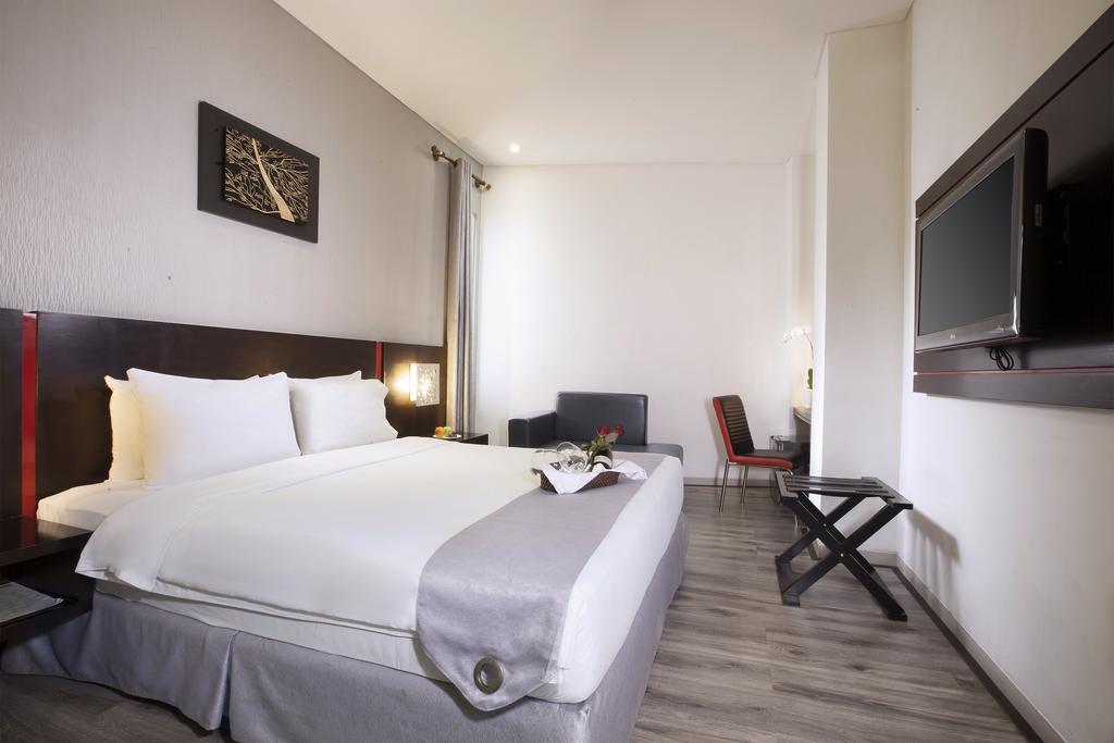 Oak Tree Urban Hotel Jacarta Exterior foto