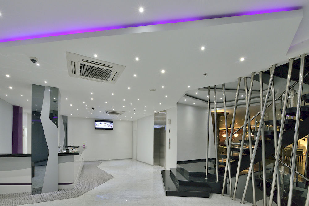Oak Tree Urban Hotel Jacarta Exterior foto